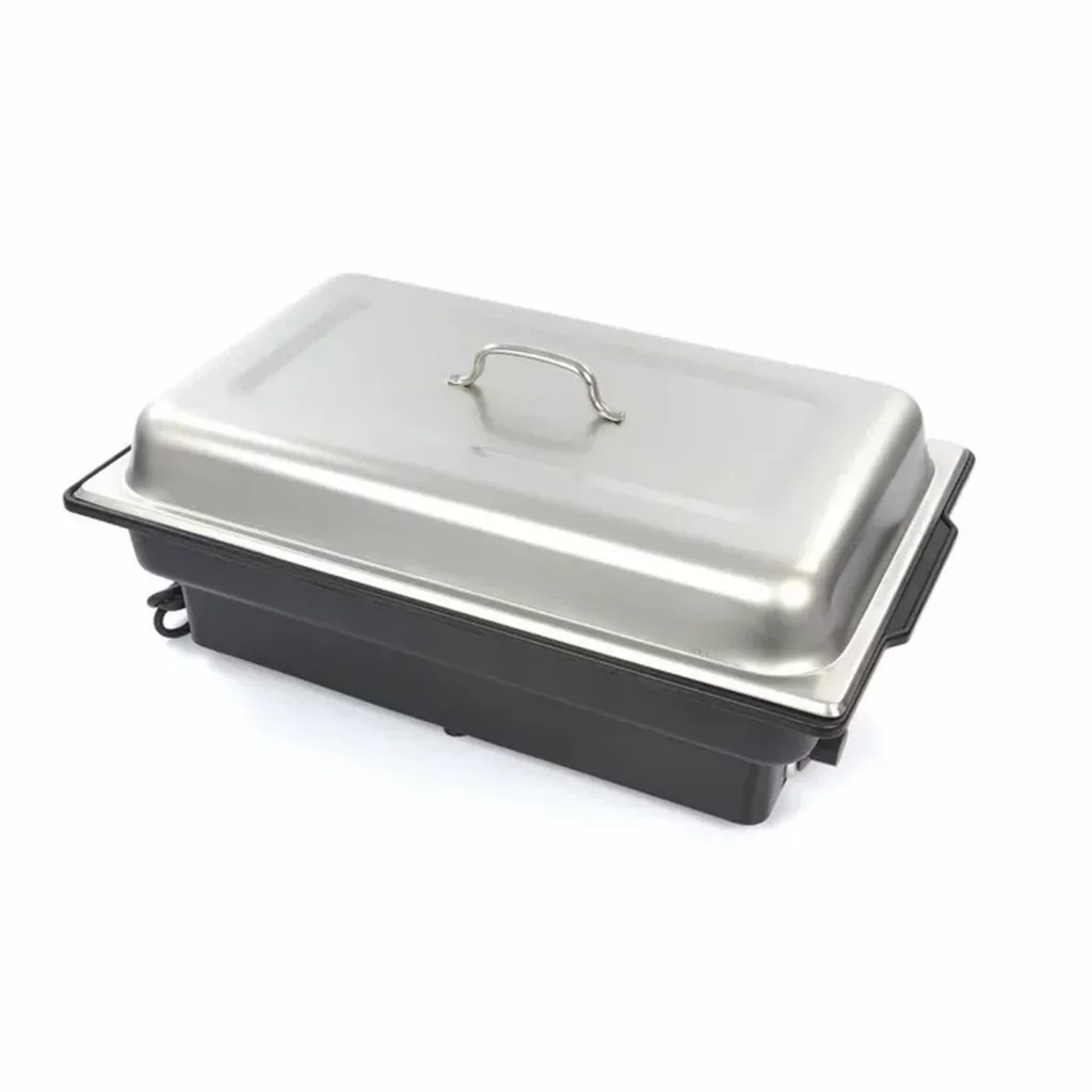 Geschlossener Maxima elektrischer Chafing Dish in Dreiviertelansicht