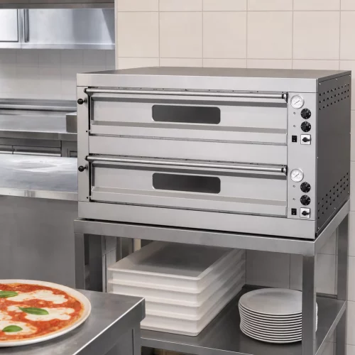 BARTSCHER Zweikammer-Pizzaofen E12L mit Schamottsteinboden im professionellen Einsatz